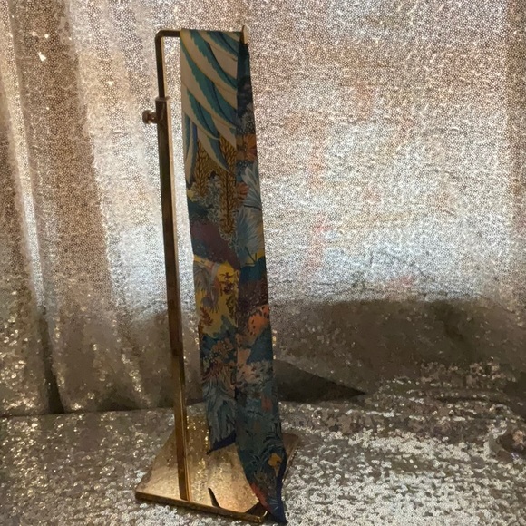 Gorgeous Zebra Twilly (#005) - Picture 2 of 2